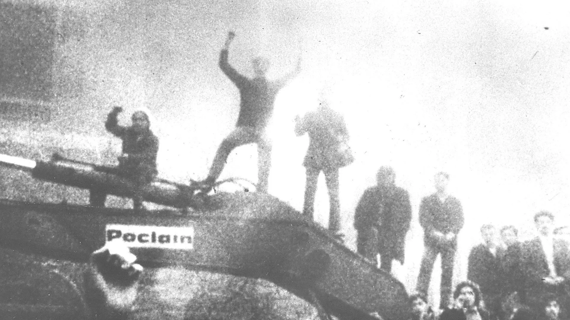 The Battle of Chile: Part I backdrop