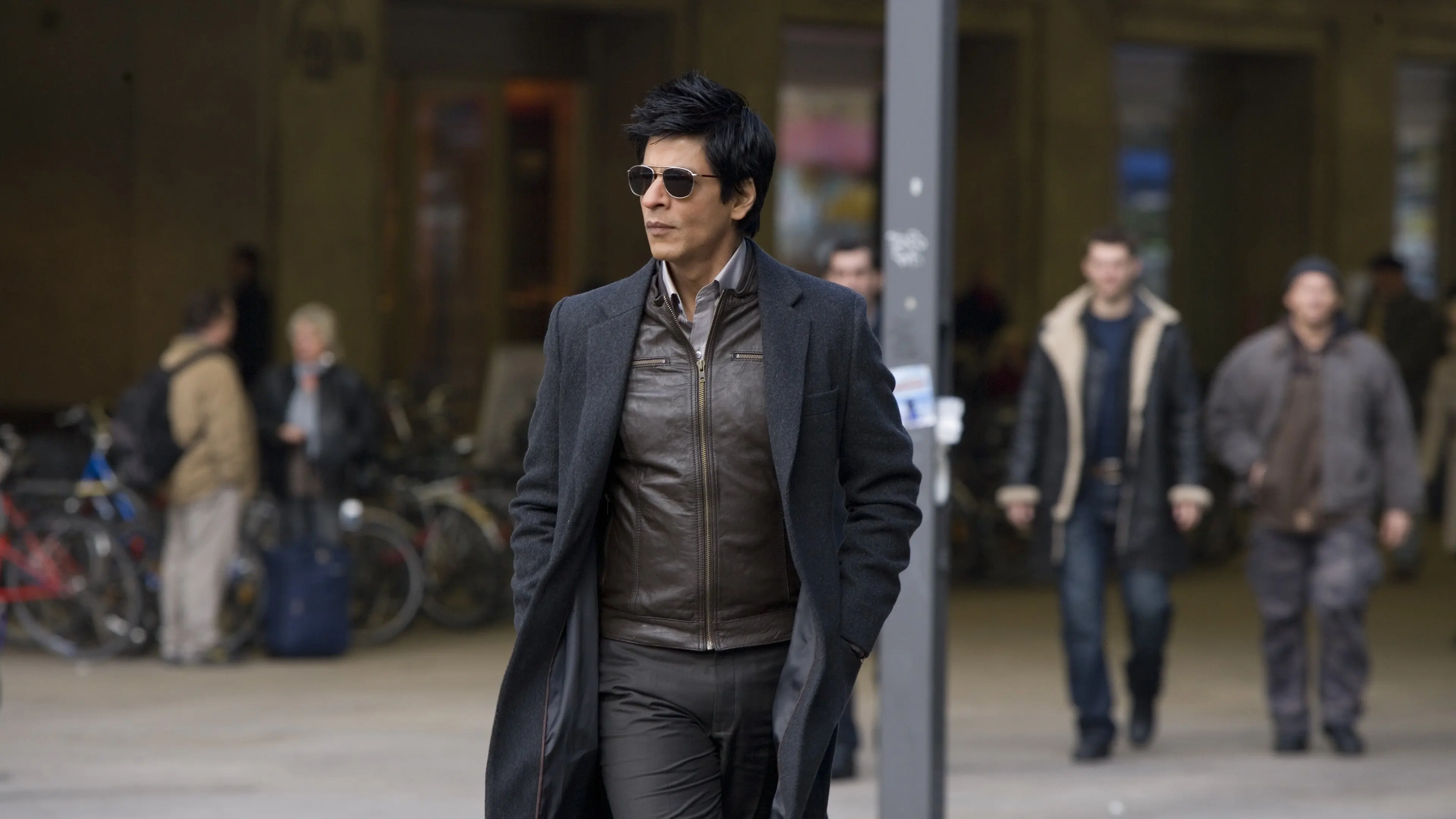 Don 2 backdrop