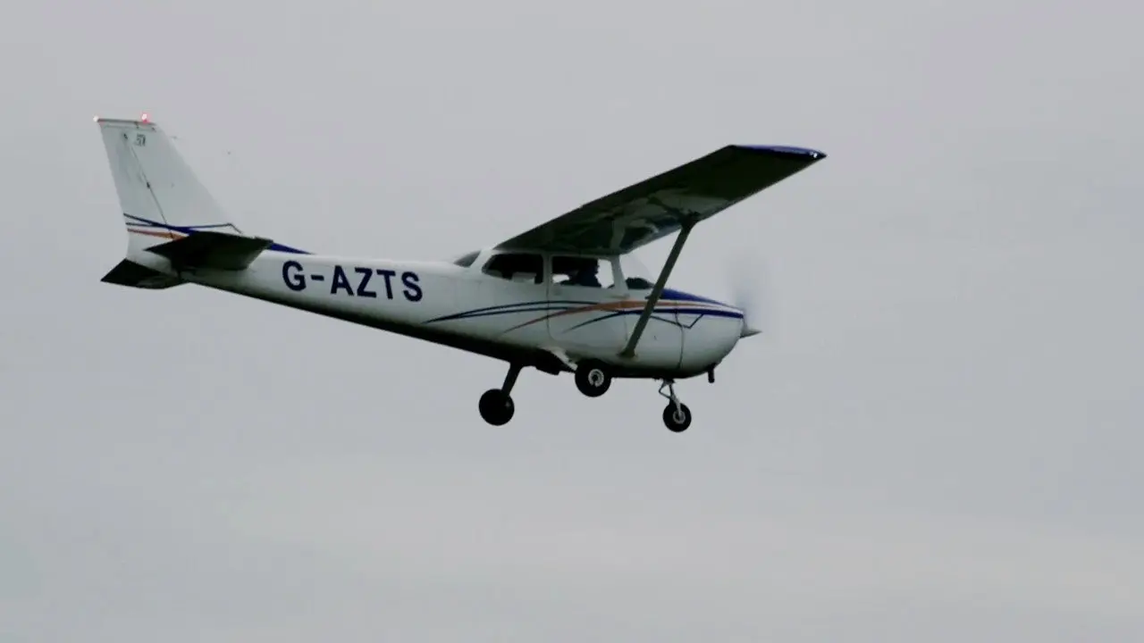 Mayday: The Passenger Who Landed a Plane backdrop