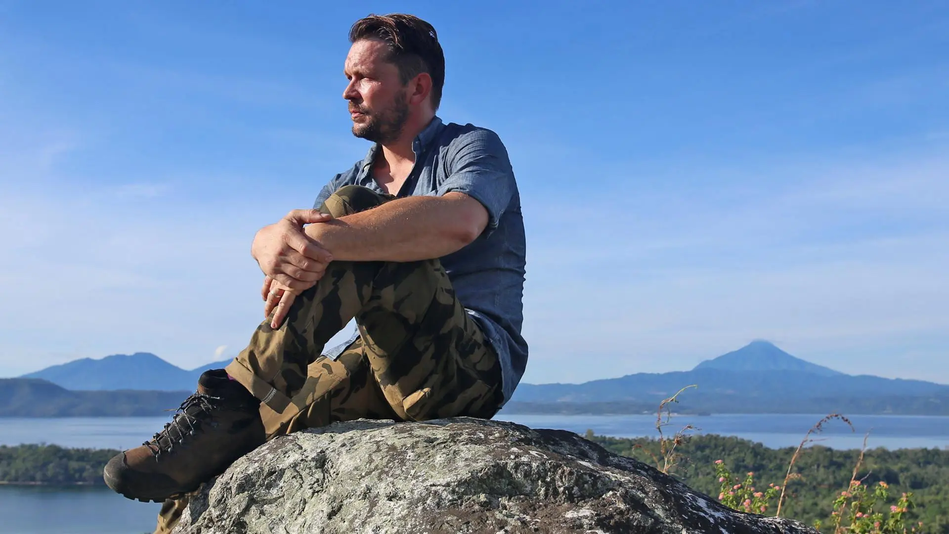 Jimmy Doherty's Escape to the Wild backdrop