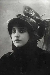 Vera Kholodnaya