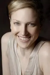 Beth Tapper
