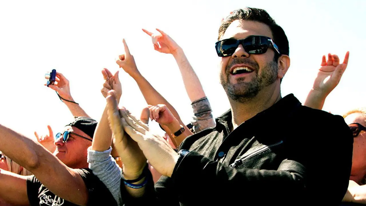 Adam Richman's Fandemonium backdrop