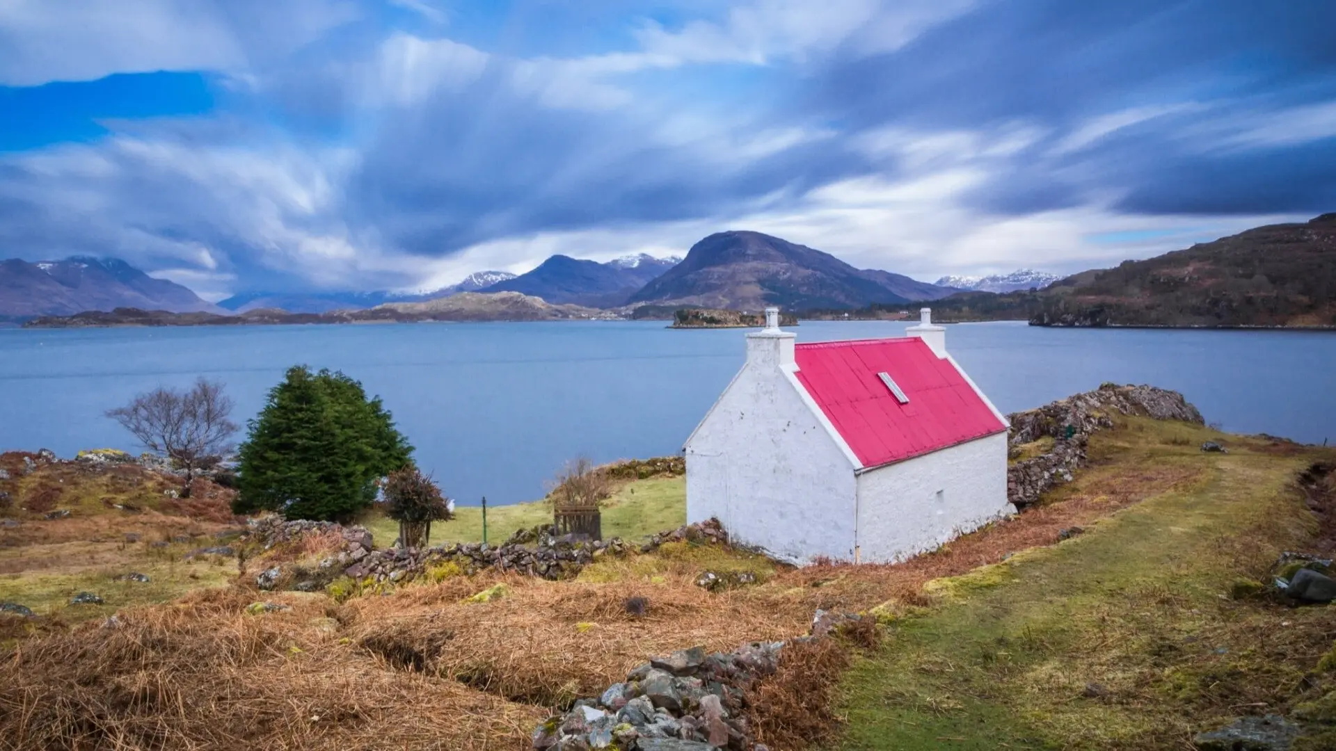 Scotland's Home of the Year backdrop