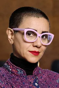 Mania Akbari